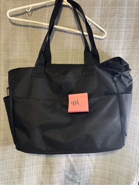 Everyday Black Tote Bag with Dual Shoulder Straps